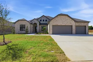1329 Benjamin Trl, Van Alstyne, TX 75495 - Photo 1