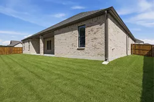 1329 Benjamin Trl, Van Alstyne, TX 75495 - Photo 31