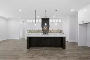 1329 Benjamin Trl, Van Alstyne, TX 75495 - Photo 11