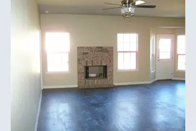 1013 Rice Street, Denison, TX 75020 - Photo 3