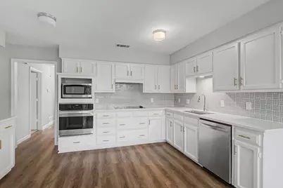 2126 Teakwood Lane, Plano, TX 75075 - Photo 11