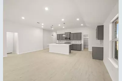 724 Scarlet Sage Drive, Waxahachie, TX 75165 - Photo 9