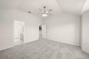 724 Scarlet Sage Dr, Waxahachie, TX 75165 - Photo 17