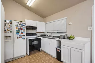 161 W Shore Drive, Lewisville, TX 75057 - Photo 15