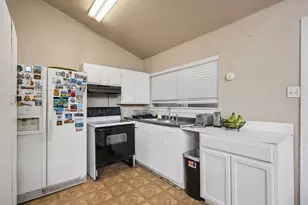 161 W Shore Dr, Lewisville, TX 75057 - Photo 15