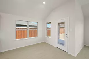 728 Scarlet Sage Dr, Waxahachie, TX 75165 - Photo 13