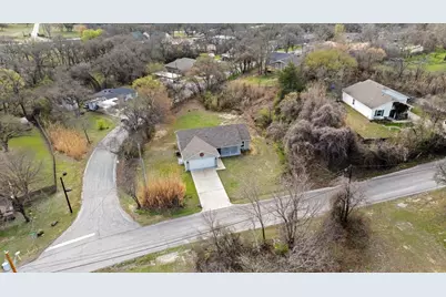 512 Alameda Road, Azle, TX 76020 - Photo 27