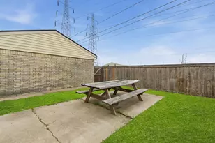 2253 Spicewood Ln, Carrollton, TX 75006 - Photo 23