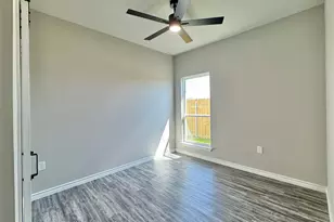 300 Rike Rd, Mabank, TX 75147 - Photo 9