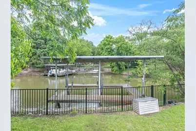 4404 W Fernwood Court, Granbury, TX 76049 - Photo 5