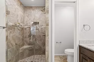 4404 W Fernwood Ct, Granbury, TX 76049 - Photo 27