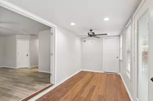 4404 W Fernwood Ct, Granbury, TX 76049 - Photo 27