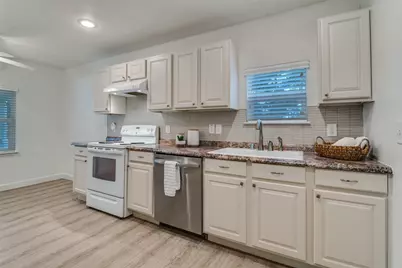 5524 Lyons Road, Garland, TX 75043 - Photo 5