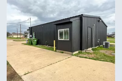 300 E Railroad Avenue, Godley, TX 76044 - Photo 9