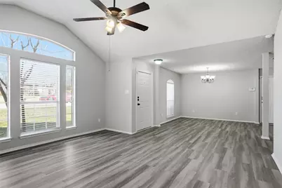 5713 Sea Breeze Lane, Fort Worth, TX 76135 - Photo 3