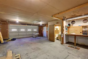 210 E Daugherty Dr, Garland, TX 75041 - Photo 35