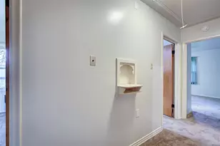 210 E Daugherty Dr, Garland, TX 75041 - Photo 17