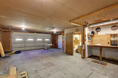 210 E Daugherty Drive, Garland, TX 75041 - Photo 33