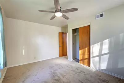 210 E Daugherty Drive, Garland, TX 75041 - Photo 23