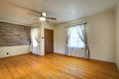 210 E Daugherty Drive, Garland, TX 75041 - Photo 5