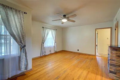 210 E Daugherty Drive, Garland, TX 75041 - Photo 7