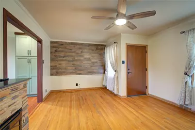 210 E Daugherty Drive, Garland, TX 75041 - Photo 11