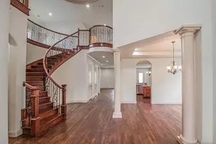 3836 Innisbrook Dr N, Irving, TX 75038 - Photo 3