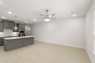 2642 Copper Breaks St, Dallas, TX 75228 - Photo 9