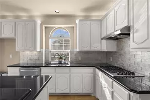 1300 Ghost Flower Dr, Fort Worth, TX 76177 - Photo 15