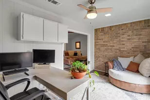 310 Biscay Dr, Garland, TX 75043 - Photo 23