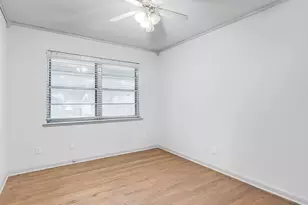 10039 Shadyview Dr, Dallas, TX 75238 - Photo 11