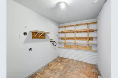 10039 Shadyview Drive, Dallas, TX 75238 - Photo 15