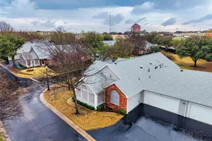 821 Cara Ln, Arlington, TX 76012 - Photo 5