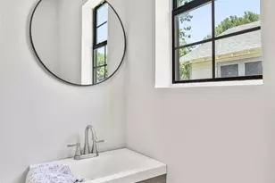 311 S Waverly Dr, Dallas, TX 75208 - Photo 17