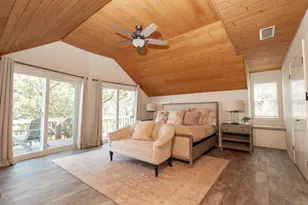 1221 Sleepy Water Ct, Granbury, TX 76048 - Photo 21