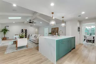 9406 Arborhill Dr, Dallas, TX 75243 - Photo 23