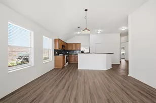 518 Niagara Falls Dr, Anna, TX 75409 - Photo 5