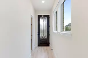 1012 River Oaks Dr, Godley, TX 76044 - Photo 5