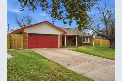 3055 Casita Court, Fort Worth, TX 76116 - Photo 3