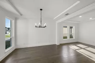 2544 Baypoint Dr, Grand Prairie, TX 75054 - Photo 9