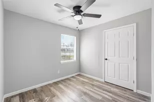 6129 Singing Hills Dr, Dallas, TX 75241 - Photo 19