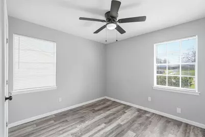 6129 Singing Hills Drive, Dallas, TX 75241 - Photo 17