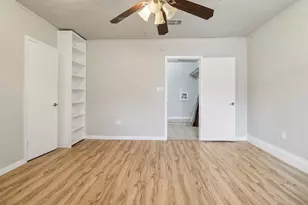 413 Glenhaven Dr, Azle, TX 76020 - Photo 35