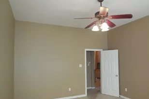 221 S Village Dr, McKinney, TX 75072 - Photo 21