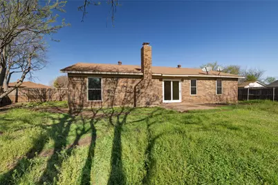 551 Rockledge Drive, Saginaw, TX 76179 - Photo 39