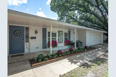 3709 Ashford Avenue, Fort Worth, TX 76133 - Photo 1