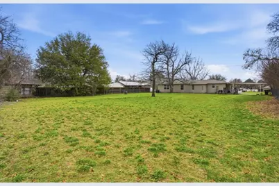 7701 John T White Road, Fort Worth, TX 76120 - Photo 23
