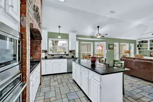 504 Anthony Dr, Euless, TX 76039 - Photo 7