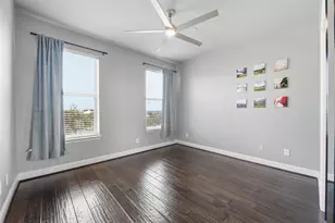 722 E 1st St, Fort Worth, TX 76102 - Photo 19