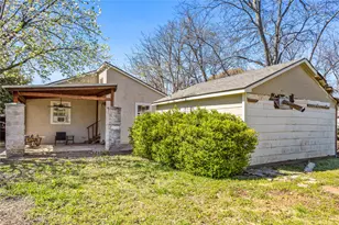 1115 S Hazelwood St, Sherman, TX 75090 - Photo 25